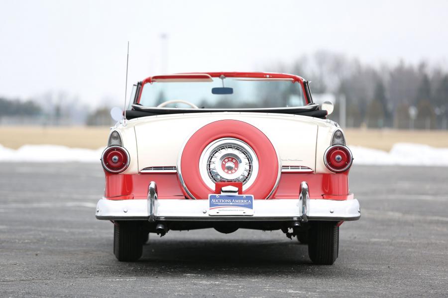  Ford Fairlane Sunliner Convertible 1955 года  (фото 27 из 27)